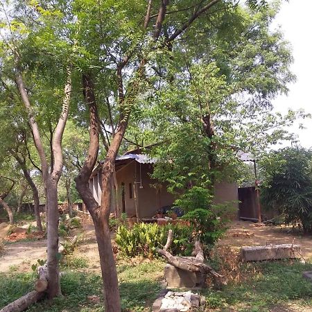 Abar Aranye Hotel Ghatshila Ngoại thất bức ảnh
